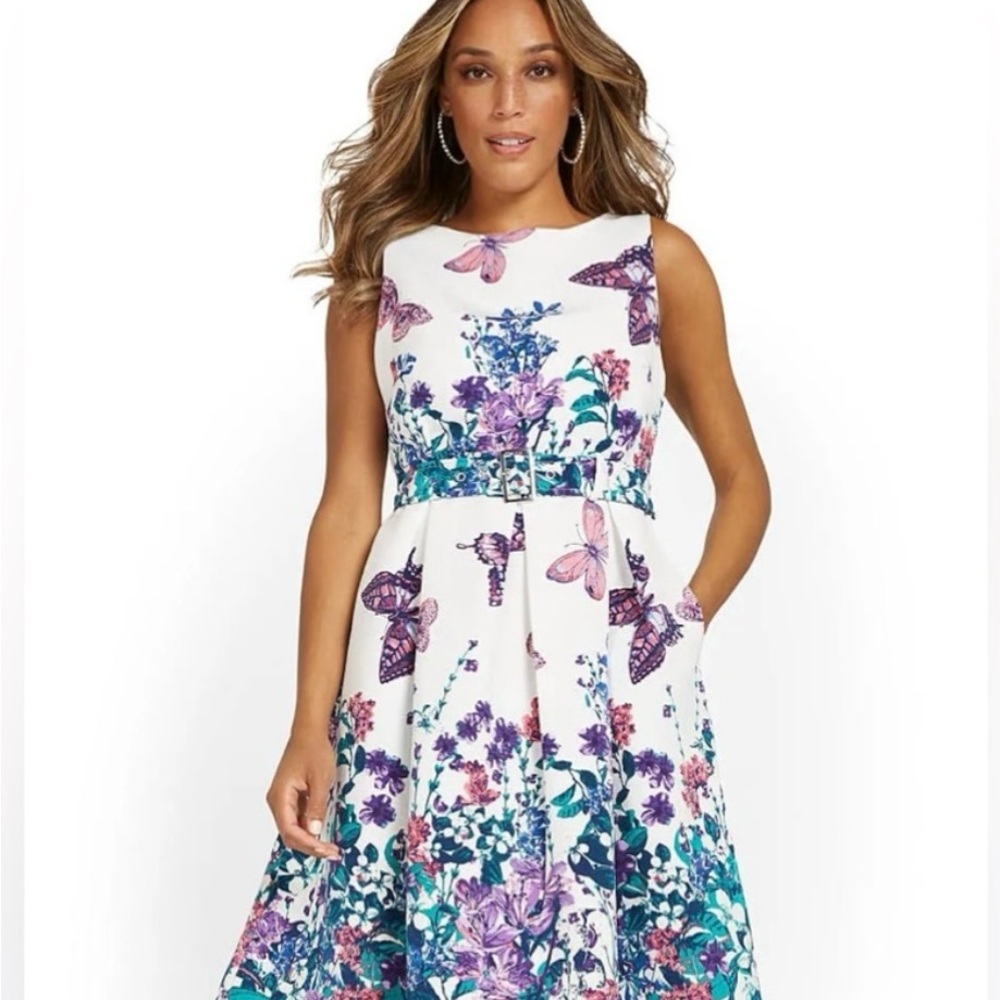 Floral Sleeveless Dress - White and Purple